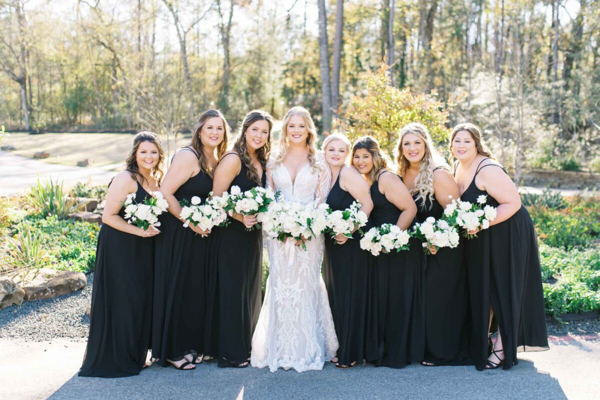 Houston winter wedding portrait of the bride and her full bridal party