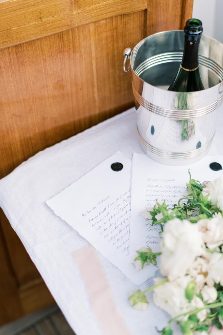 champagne bucket and floral details
