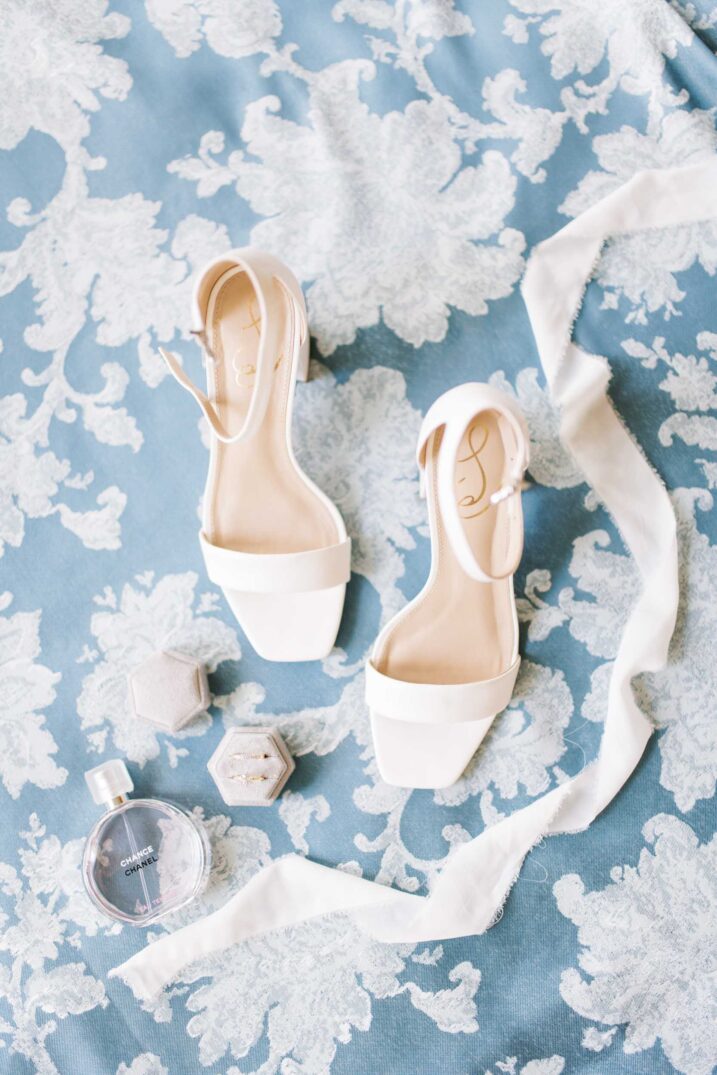 texas hill country luxury wedding hers details blue white lace