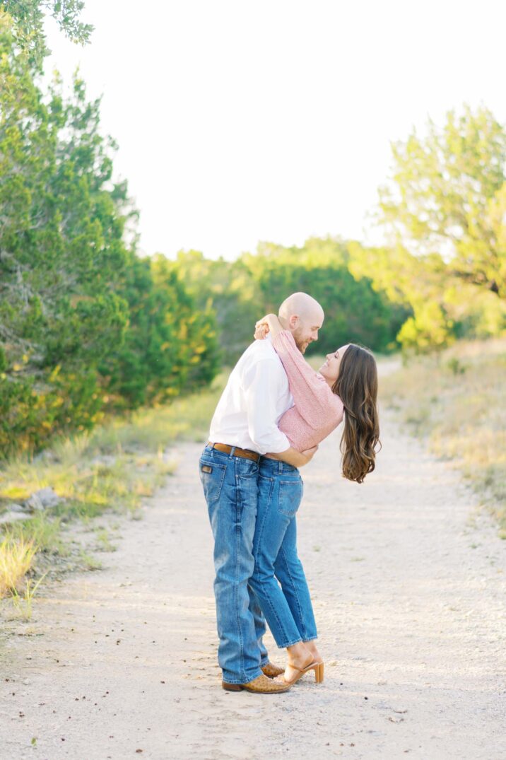 Texas nature engagement photos on a dirt path