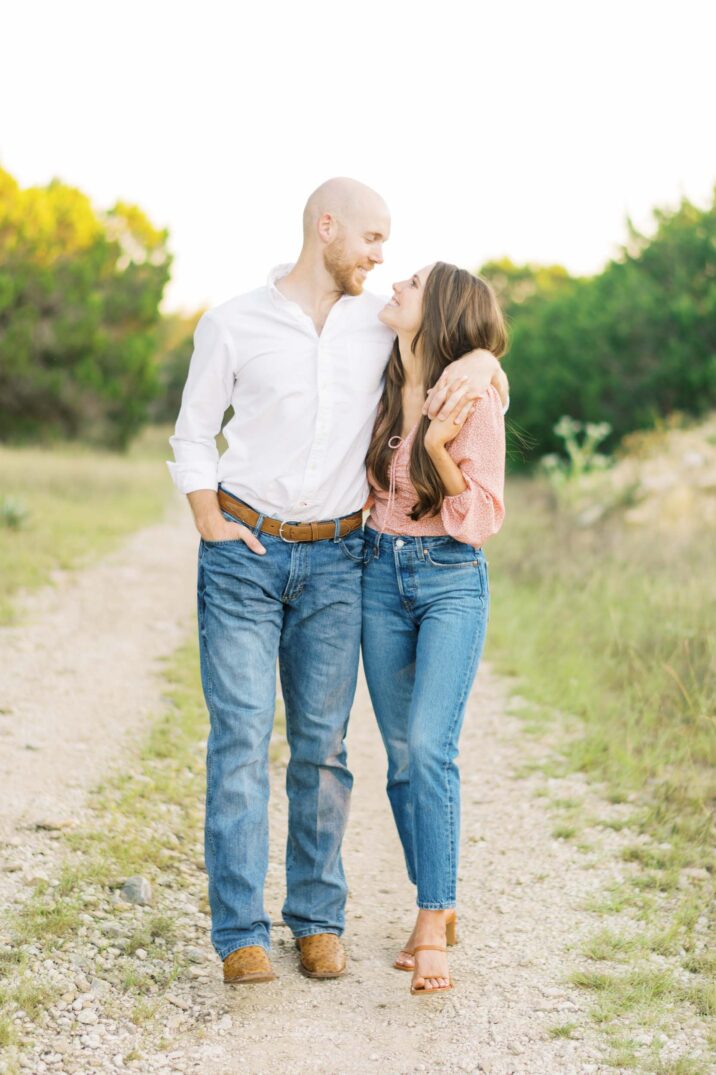 casual Texas nature engagement photos on a nature path