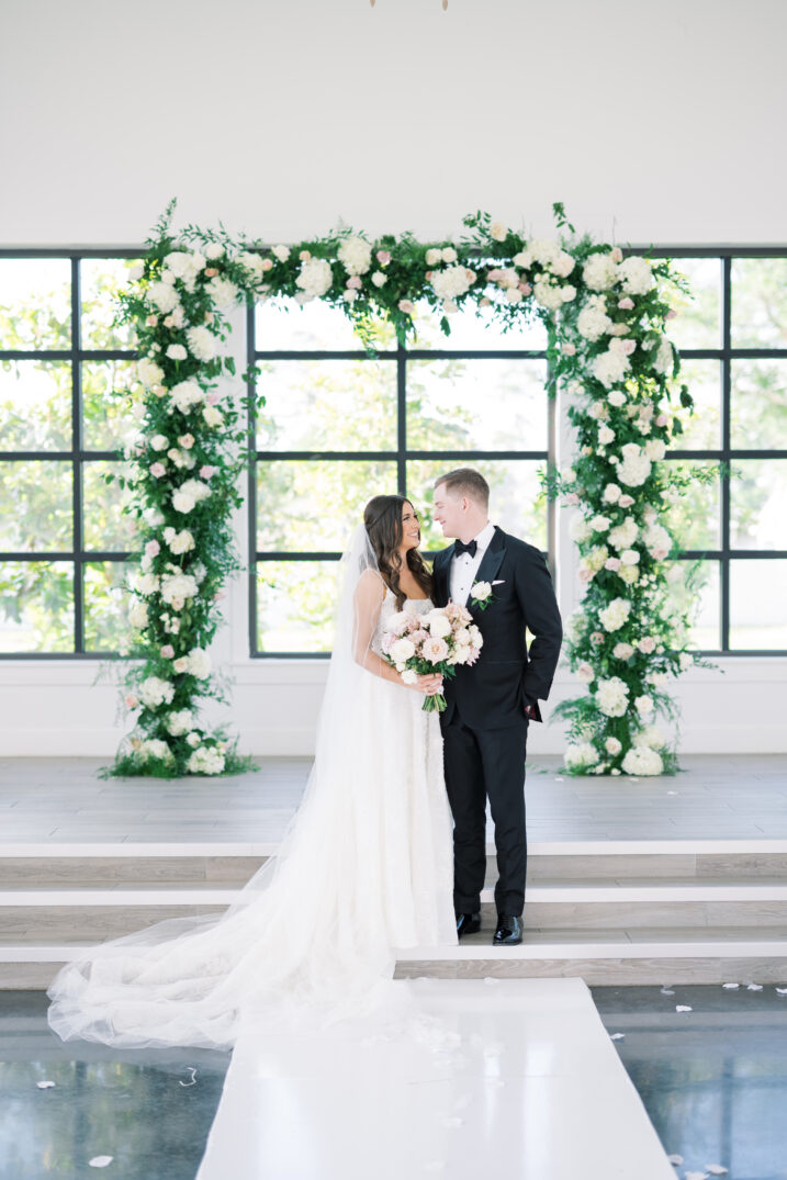 minimal bride and groom floral