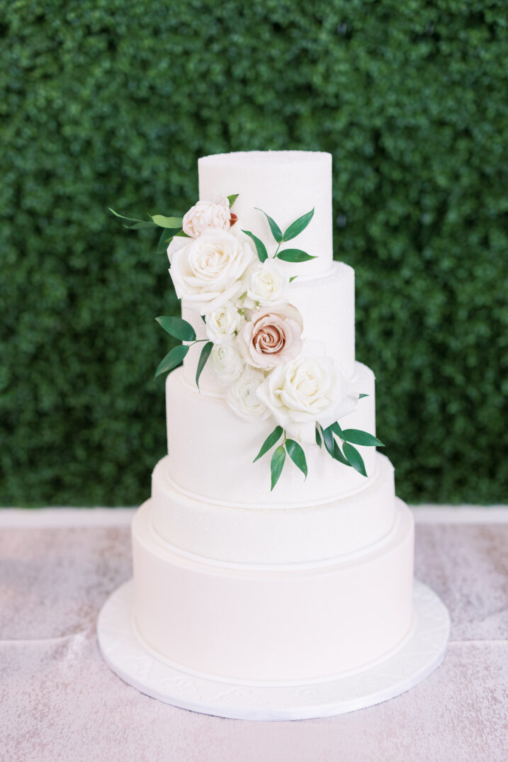 wedding cake floral 